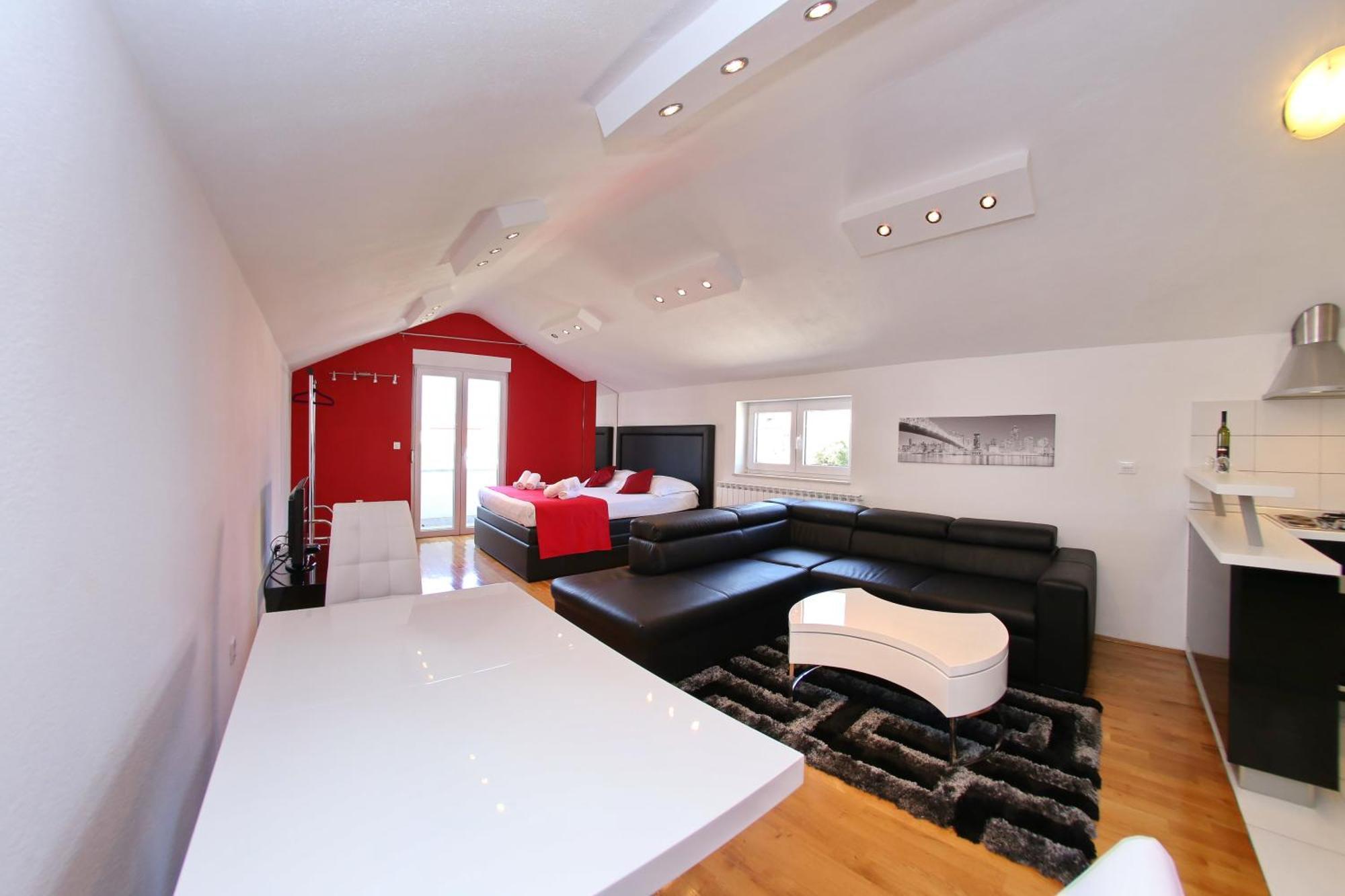 Apartments Maruna Self Check-In Zadar Room photo