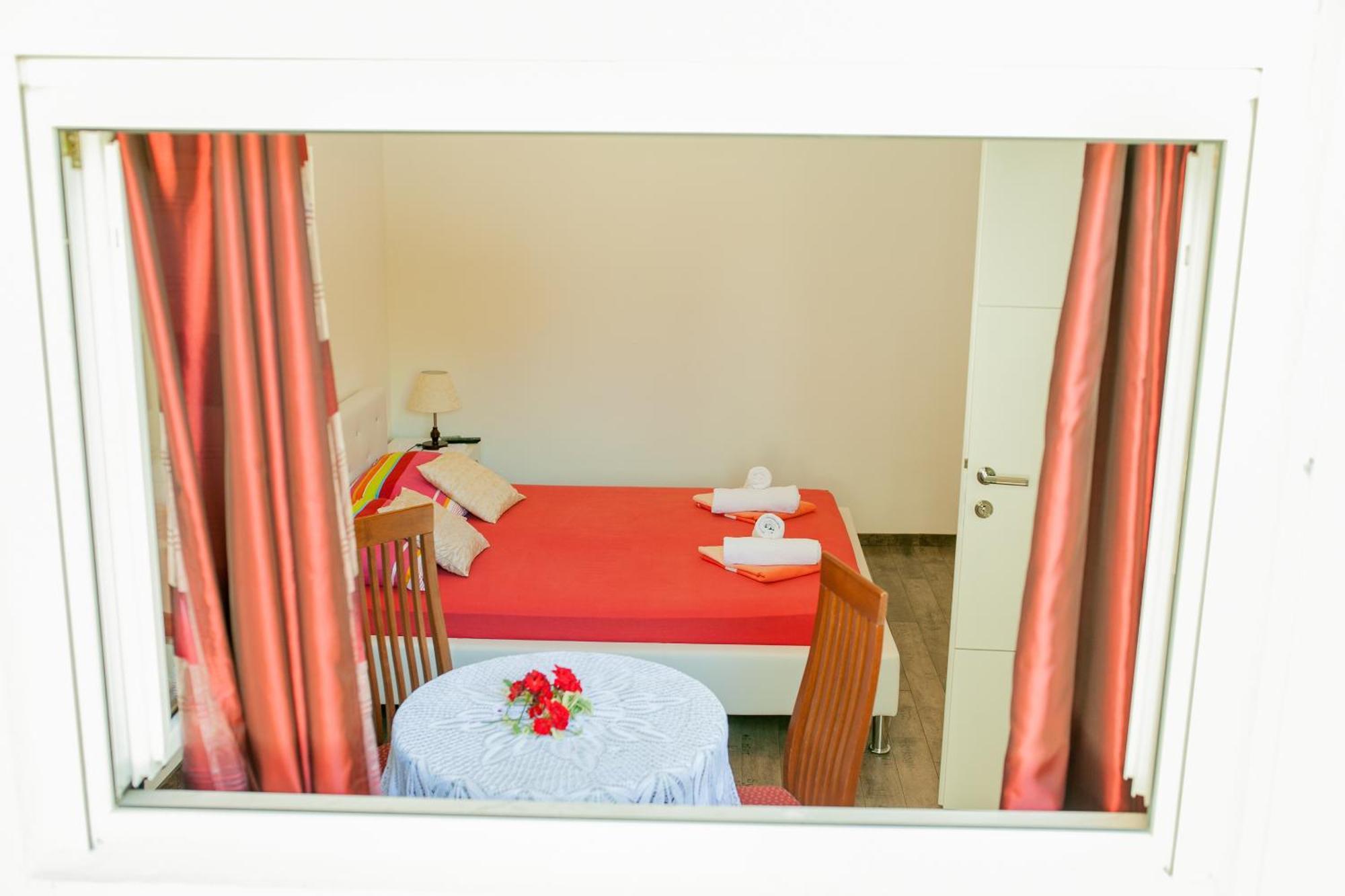 Apartments Maruna Self Check-In Zadar Room photo