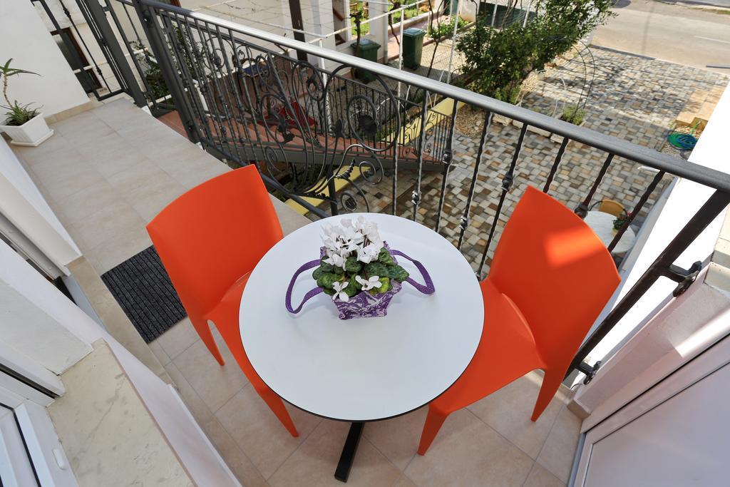 Apartments Maruna Self Check-In Zadar Exterior photo