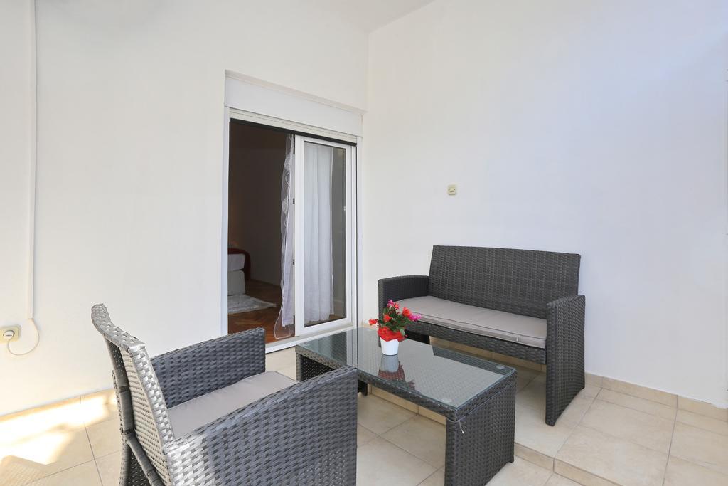Apartments Maruna Self Check-In Zadar Exterior photo