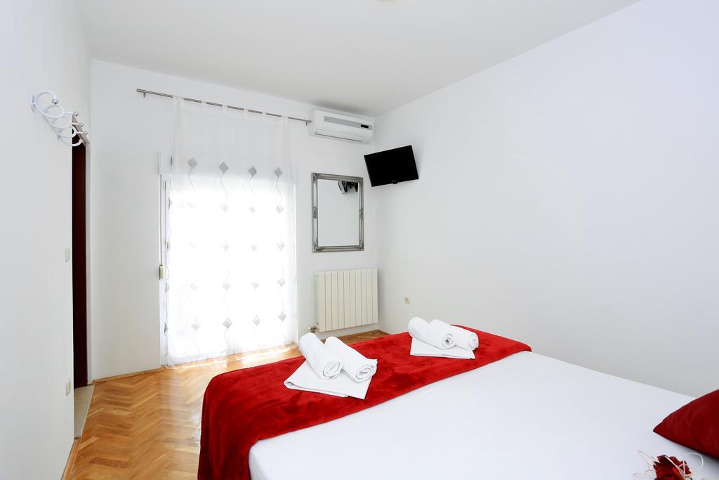 Apartments Maruna Self Check-In Zadar Exterior photo