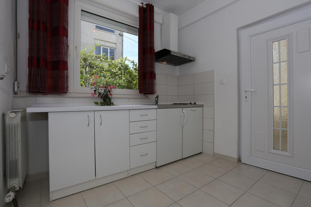 Apartments Maruna Self Check-In Zadar Room photo